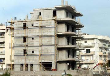 Υποχώρηση 12,2% της οικοδομικής δραστηριότητας στο τετράμηνο