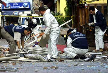 Τους Κούρδους «δείχνει» η τουρκική αστυνομία για τις επιθέσεις στην Πόλη