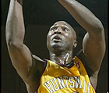 Με υποσχέσεις για πολύ θέαμα έφτασε στη Θεσσαλονίκη ο Ζερμέιν Ουόκερ του Αρη