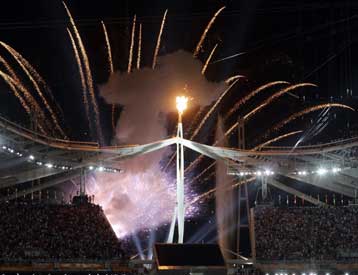 Μαγευτική η Τελετή Έναρξης στους Ολυμπιακούς Αγώνες της Αθήνας