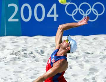 Ξεκίνησαν με νίκη οι Λόκοβιτς/Πόρτχαρστ στον όμιλο των Καραντάσιου/Σφυρή