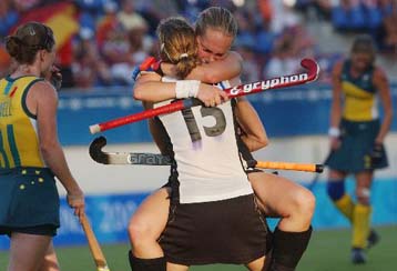 Νίκες για Κίνα, Αργεντινή, Ολλανδία και Γερμανία στο χόκεϊ γυναικών