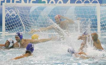 Απογοήτευση στην πρεμιέρα για την εθνική ανδρών πόλο, που ηττήθηκε 5-4 από τη Γερμανία