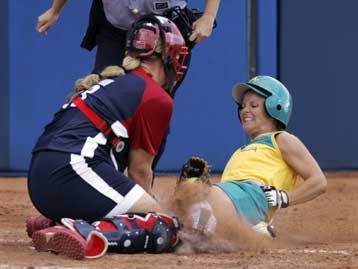 Ανετα προχώρησαν ΗΠΑ και Ιαπωνία τη 2η ημέρα του σόφτμπολ-Σπουδαία νίκη της Ιταλίας