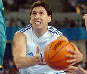 Αμφίβολος ο Διαμαντίδης στον αγώνα της εθνικής μπάσκετ με την «ντριμ (;) τιμ»