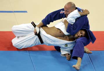 Στη μάχη των -81 κιλών του τζούντο την Τρίτη ο Ηλιάδης – Στα -63 κιλά η Ελίνα Τάμπαση