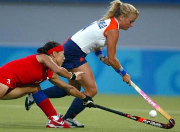 Διπλασίασαν τις νίκες τους στο χόκεϊ γυναικών η Αργεντινή και η Ολλανδία