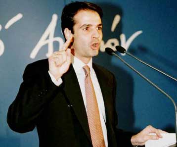 Τριάντα πέντε βουλευτές, το «νέο αίμα» της Νέας Δημοκρατίας