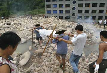 Στους 164 οι νεκροί και 24 οι αγνοούμενοι από τον τυφώνα Ρανανίμ στην Κίνα