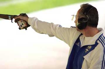 Στην 28η θέση έμεινε ο Γεωργακόπουλος στα 50μ. με πιστόλι-Αποκλείστηκε ο Σπυρόπουλος