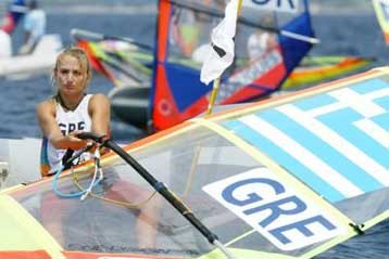 Καθυστέρηση στην ιστιοπλοΐα λόγω άπνοιας