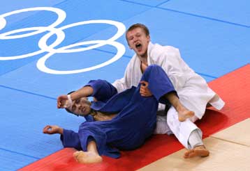 Ελπίδες για διάκριση στα -78 κιλά γυναικών και -100 ανδρών του τζούντο την Πέμπτη