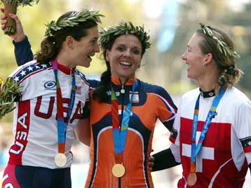 «Χρυσή» η Ολλανδέζα Βαν Μόρσελ στην ατομική χρονομέτρηση ποδηλασίας δρόμου