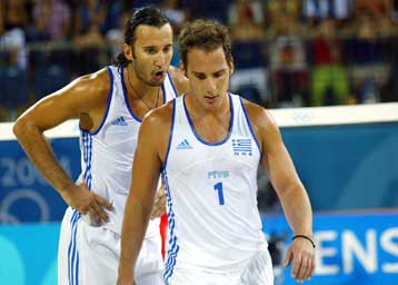 Αποσύρθηκαν οι Μπελιγράτης, Μιχαλόπουλος-Τραυματίας ο πρώτος