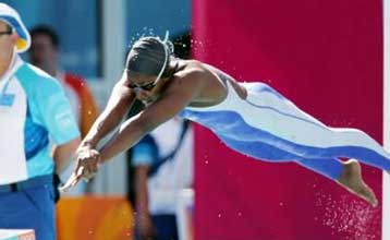 Στον τελικό των 100μ ελεύθερο η Νιαγκουάρα-Έσβησε το 17χρονο ρεκόρ της Αν. Γερμανίας