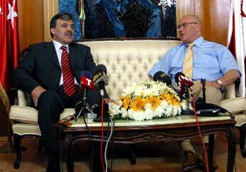 Καθήκον της ΕΕ ο τερματισμός της απομόνωσης των κατεχομένων, δηλώνει ο Ταλάτ