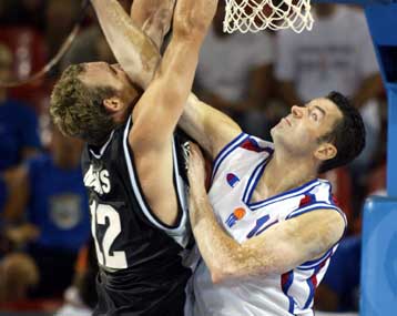 «Βόμβα» Νεοζηλανδών, νίκες για Iσπανία, ΗΠΑ, Πουέρτο Ρίκο και Αργεντινή στο μπάσκετ