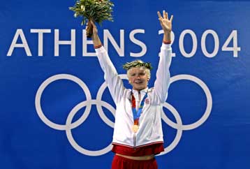 Δημοπραττεί το χρυσό της μετάλλιο στα 200μ πεταλούδα η Πολωνή Γεντρέιζακ