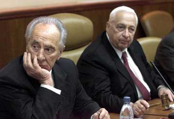 Πρόωρες εκλογές ζητά ο Σιμόν Πέρες μετά την ήττα Σαρόν εντός του Λικούντ