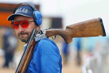 Στη μάχη για πρόκριση στον τελικό του σκητ της σκοποβολής ο Γιώργος Σαλαβαντάκης