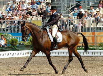 Καλή η εμφάνιση της Αλεξάνδρας Σούρλα στο αγώνισμα της ιππικής δεξιοτεχνίας