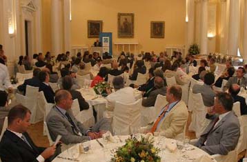 Μεσοπρόθεσμα κέρδη για την «ανοικτή» ελληνική οικονομία από τους Ολυμπιακούς Αγώνες