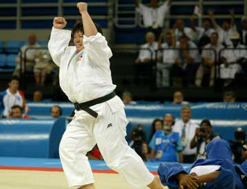 Δύο χρυσά για την Ιαπωνία στο φινάλε του Ολυμπιακού τουρνουά τζούντο