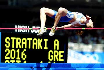 Συνεχίζει να εντυπωσιάζει η Στρατάκη, 10η την πρώτη ημέρα του επτάθλου
