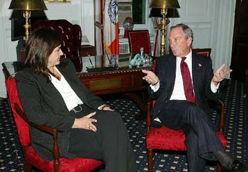 Σωστή απόφαση η ανάληψη των Αγώνων από την Ελλάδα, τονίζει ο Μάικλ Μπλούμπεργκ