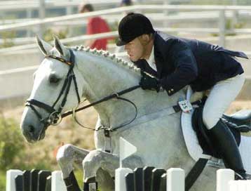 Τέσσερις Έλληνες στην υπερπήδηση εμποδίων της ιππασίας