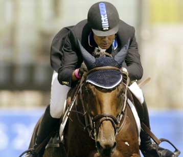Απταιστη διαδρομή για τον Αντώνη Πετρή στην υπερπήδηση εμποδίων της ιππασίας
