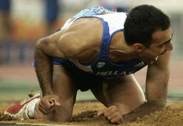 Έκτος στο τριπλούν ο Μελέτογλου με άλμα στα 17.17μ-Αποκλείστηκε η Ρεντούμη