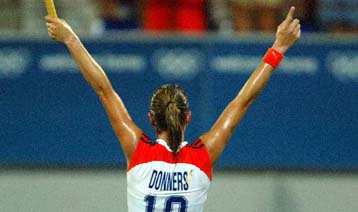 Δεν χάνουν με τίποτα οι Ολλανδές στο χόκεϊ, πέρασαν 2-0 και το εμπόδιο της Γερμανίας