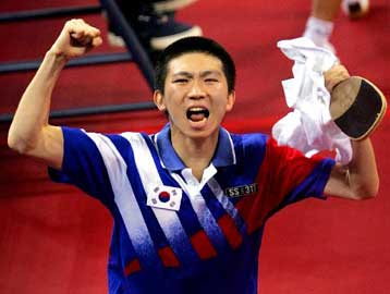 «Έσπασε» η κυριαρχία των Κινέζων στο πινγκ πονγκ από τον Κορεάτη Σονγκ Μιν Ρίου