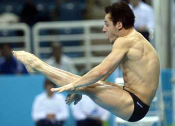 Εκτός ημιτελικών ο Συρανίδης στο τραμπολίνο 3μ, δεν αγωνίσθηκε ο Μπίμης