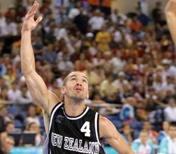 Αγώνες κατάταξης και.. παρηγοριάς για τέσσερις στο μπάσκετ ανδρών και γυναικών