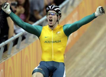 Σε Ράιαν Μπέιλι και Λόρι-Αν Μούενζερ τα χρυσά των σπριντ στην ποδηλασία