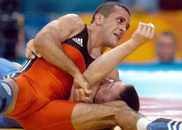 Εκτός τελικού στα 55κ. της ελληνορωμαϊκής ο Κιουρεγκιάν – Πέμπτος τελικά ο Αβράμης