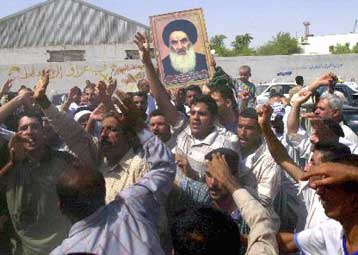 Σε πορεία προς την ταραγμένη Νατζάφ καλεί χιλιάδες σιίτες πιστούς ο Αλ-Σιστανί