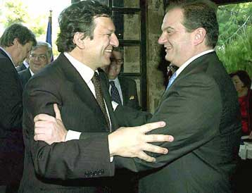 Στην Ελλάδα ο πρόεδρος της Κομισιόν Ζοζέ Μπαρόζο