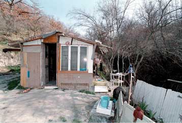 Με έξωση απειλείται ο μοναδικός κάτοικος του Γαϊδουρονησίου