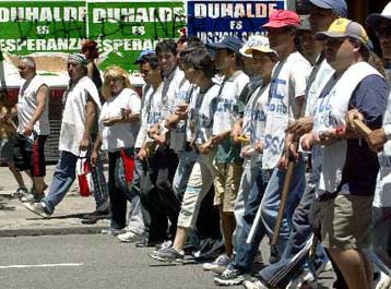 Οι Αργεντινοί διαδηλώνουν και πάλι μαζικά κατά του οργανωμένου εγκλήματος