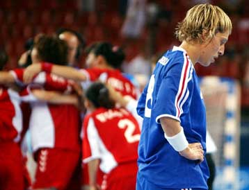 Στον τελικό του γυναικείου χαντμπόλ η Κορέα και η Δανία, νίκησαν Γαλλία και Ουκρανία