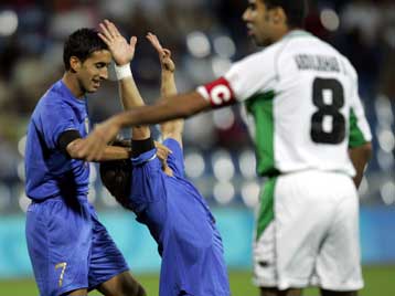 Η Ιταλία στο τρίτο σκαλί του βάθρου στο ποδόσφαιρο, 1-0 το Ιράκ
