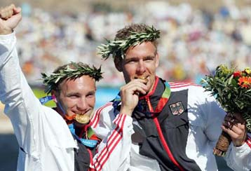 Γερμανία και Ουγγαρία κυριάρχησαν στους τελικούς του κανόε καγιάκ σπριντ