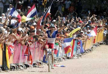 Ο Γάλλος Ζουλιέν Αμπσαλόν χρυσός Ολυμπιονίκης στην ορεινή ποδηλασία