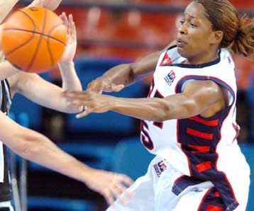 «Χρυσή» η γυναικεία ομάδα μπάσκετ των ΗΠΑ, 74-63 την Αυστραλία-Τρίτη η Ρωσία