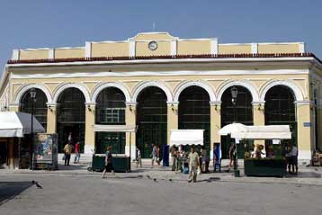 Επεισόδια στο Μοναστηράκι από νεαρούς ταραξίες