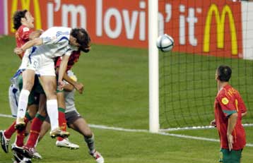 Αν δεν αντέχει άλλο στον πάγκο ο Χαριστέας και πλέον το δηλώνει