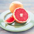 To γκρέιπφρουτ βοηθάει στην απώλεια των περιττών κιλών